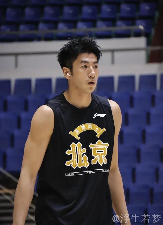 邹雨宸锁定胜局 北控力克山东